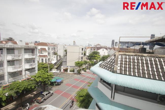 อาคารพาณิชย์เจริญกรุง พระราม3 แฉล้มนิมิตร ริมถนน2ห้องคู่ ห้องมุมปากซอยสุดประเสริฐ1 ใกล้ทางด่วน สาทร สีลม อยู่อาศัย ค้าขาย ทำสำนักงานได้ 15