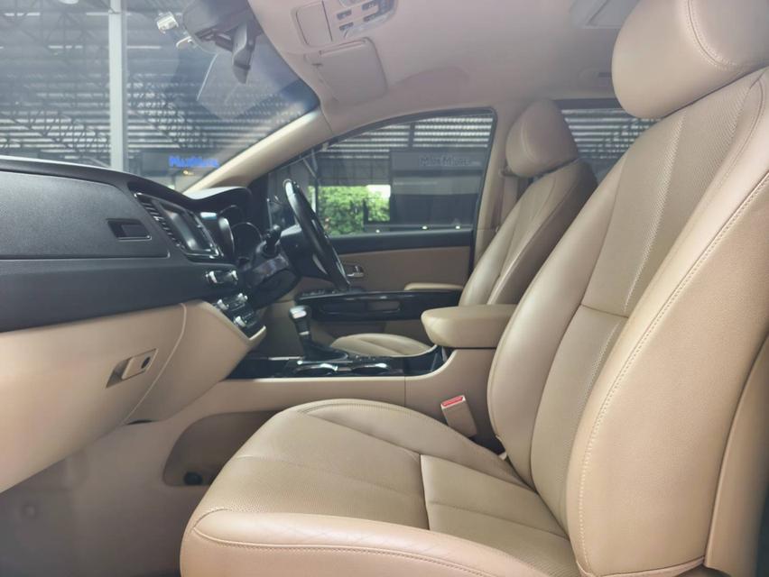 รถเข้าใหม่! KIA GRAND CARNIVAL 2.2 EX ปี 2018 สีดำ 9