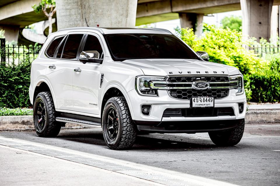 Ford Everest 2.0 Bi-Turbo Titanium ซันรูฟ ปี 2022 มือเดียว ใหม่มากๆ