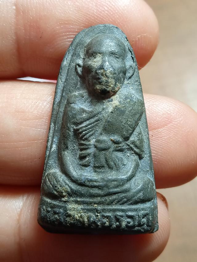 หลวงพ่อรอดวัดโพธิ์ทองปราจีนบุรี