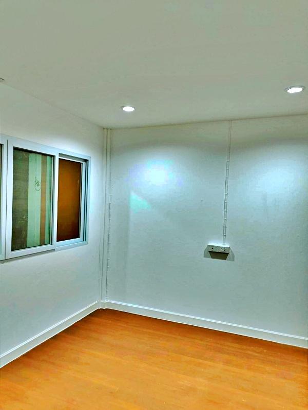 🏡 ขายทาวน์โฮมมินิมอล ใกล้รถไฟฟ้าสายสีชมพู เพียง 800 ม. ราคาดี ไม่มีค่าส่วนกลาง! 12