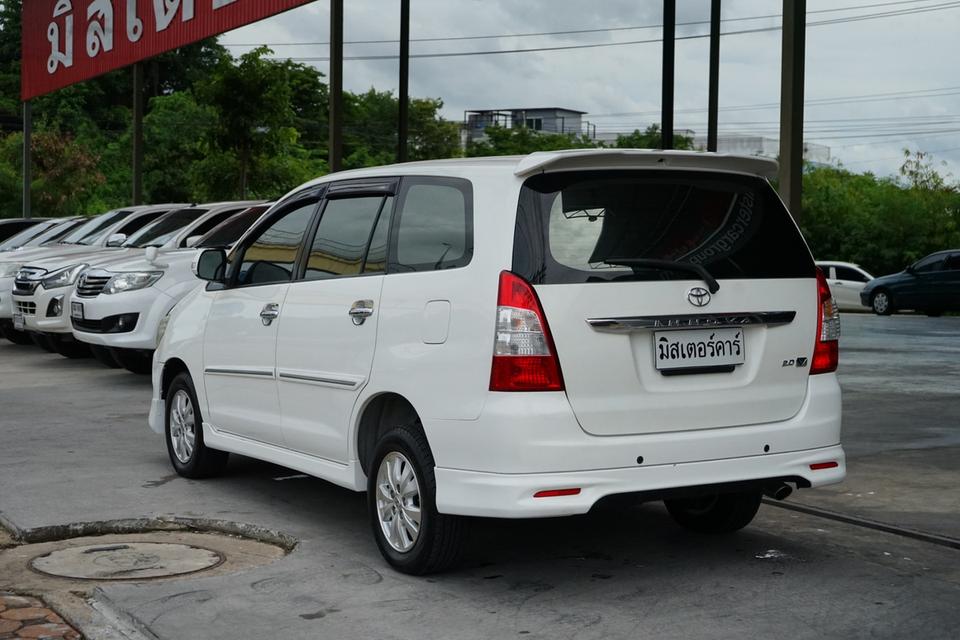 2011 TOYOTA INNOVA 2.0V