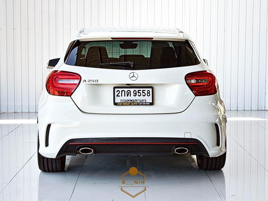รถยนต์ Benz 6