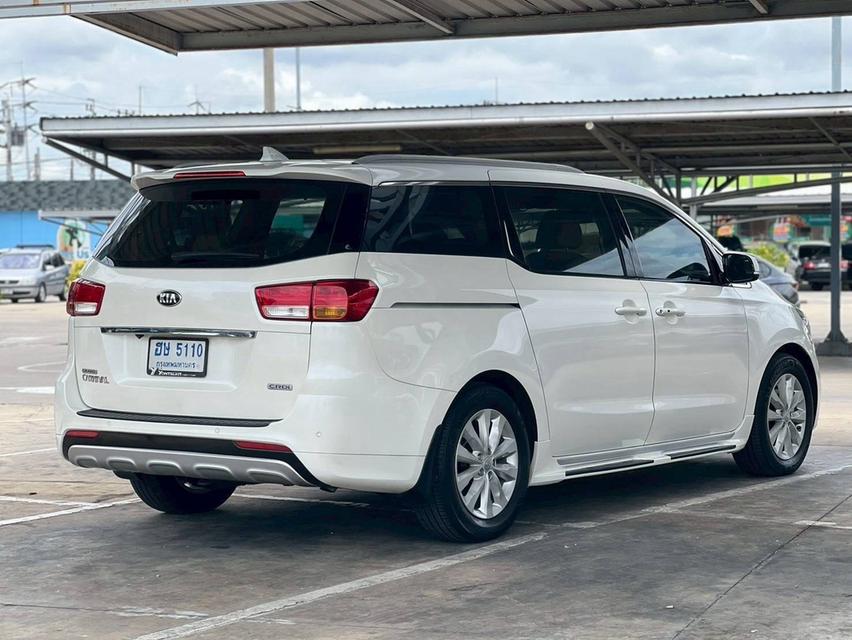 Kia Grand Canival 2.2EX (11ที่นั่ง) ปี 2015 จด 2017 สีขาว รูปที่ 17