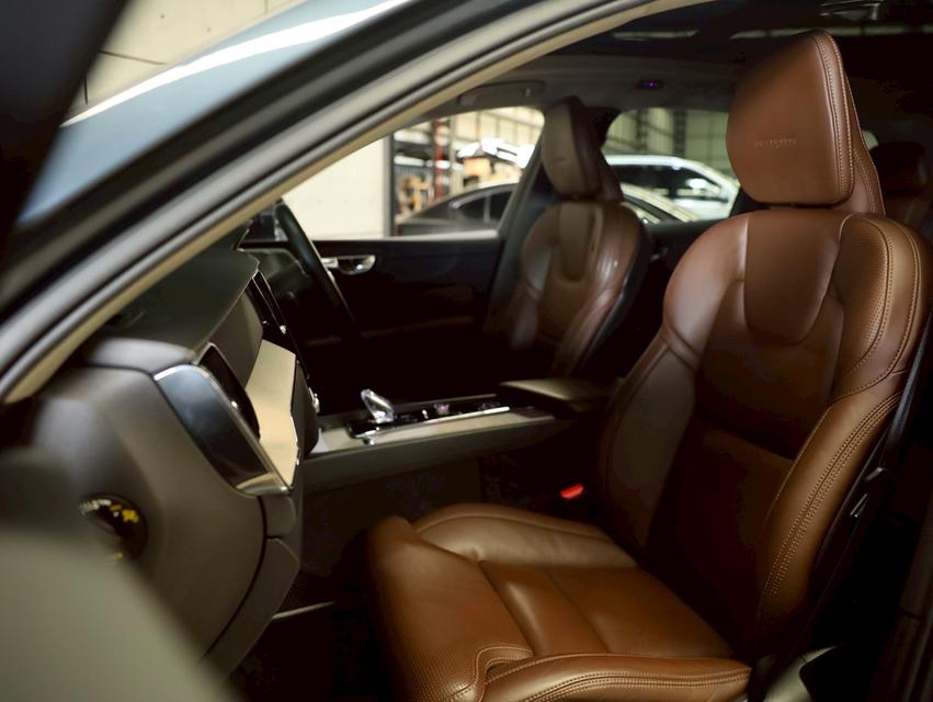 2020 Volvo XC60 2.0 (ปี 17-26) T8 Inscription AWD SUV AT รูปที่ 16