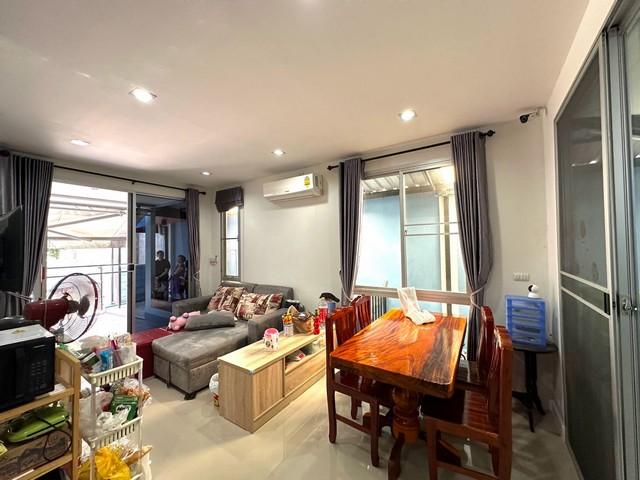 ให้เช่าทาวน์โฮม 3 ชั้น ห้องมุม ม.สัมมากร อเวนิว รามอินทรา-วงแหวน ขนาด 25.4 ตร.ว. 3 ห้องนอน 3 ห้องน้ำ ที่จอดรถ 2 คัน 4