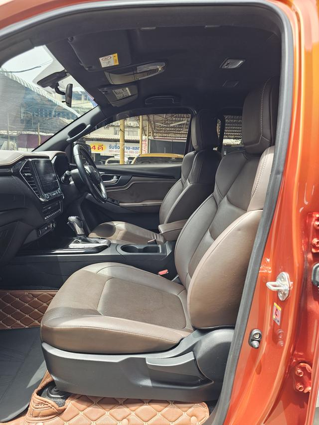 ISUZU D-MAX CAB-4 3.0 V-CROSS M 4X4 ปี 20 AT 9