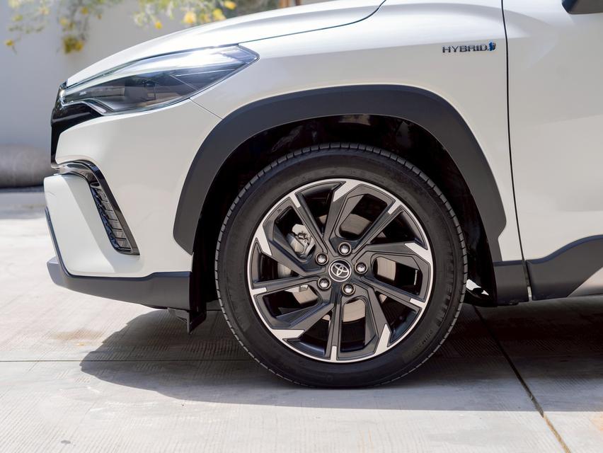 Toyota Corolla Cross 1.8 Hybrid GR Sport ปี 2024 เลขไมล์ 54,000 km.  17