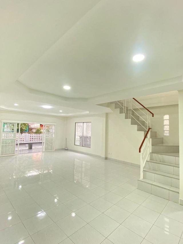 ขายบ้านเดี่ยว 2 ชั้น เนื้อที่ 44.8 ตร.วา หมู่บ้านแคทลียา ถนนหทัยราษฎร์ 37 แขวงสามวาตะวันตก เขต คลองสามวา