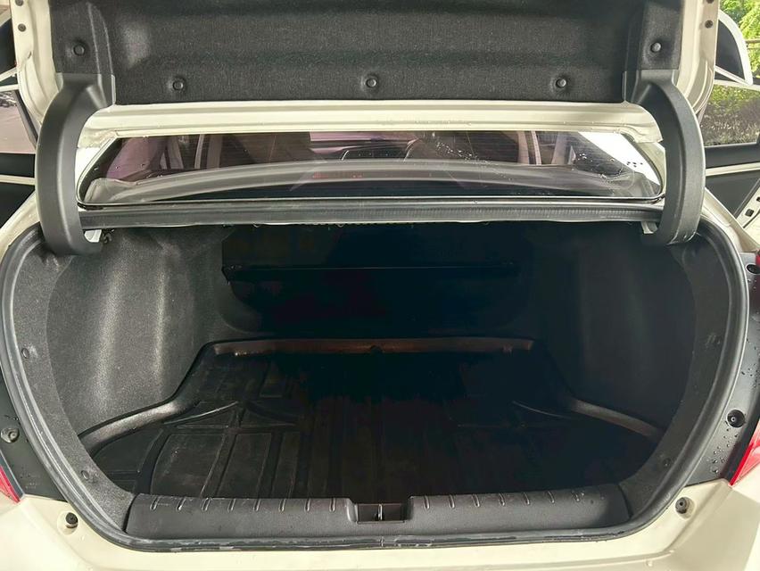 Honda CIVIC 1.5 Turbo Sedan AT 2019 āļĢāļđāļāļāļĩāđ 19