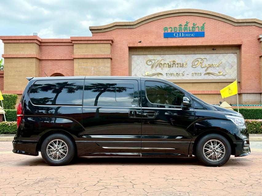รหัสรถ PJP7295 2021 HYUNDAI H-1 2.5 ELITE