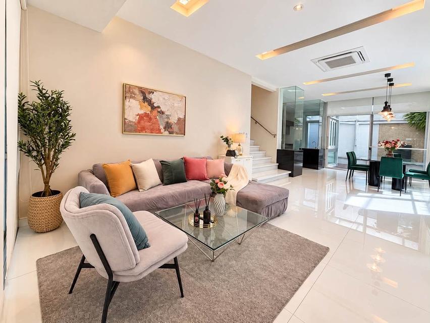 ให้เช่า Townhome 3 ชั้น  The Landmark Residence รัชดา-ลาดพร้าว ตกแต่งพร้อมเข้าอยู่ 5