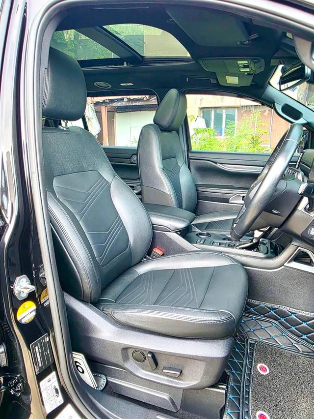 Ford Everest next gen 2.0 Bi-Turbo titanium สีดำ ปี 2022 ไมล์ 30,000กม. 7