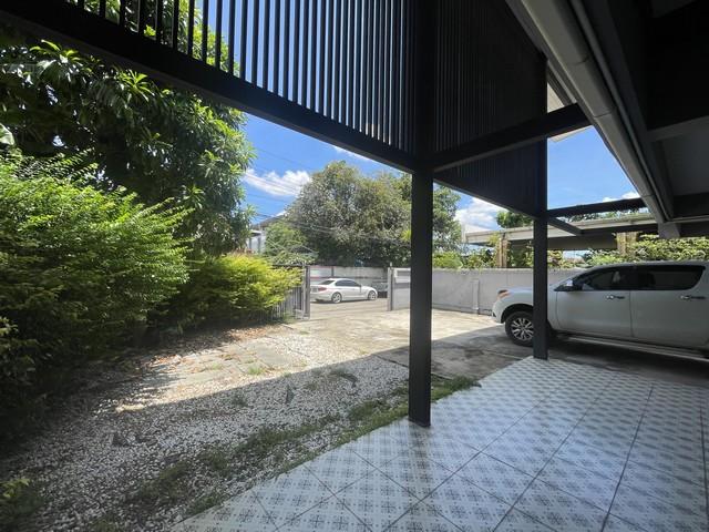 บ้านว่าง ให้เช่า หมู่บ้าน ต.รวมโชค โชคชัย 4 ซอย 56 ลาดพร้าว ลาดพร้าววังหิน ใกล้MRTโชคชัย 4 เลียบด่วน รับออฟฟิศนามบุคคลเท่านั้น แต่งแบบโมเดิร์น โปร่ง ใ รูปที่ 20