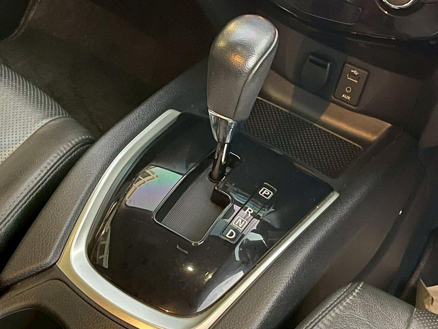 รหัสรถ PJP2444 2016 NISSAN X-Trail 2.0 V Hybrid 4WD 8