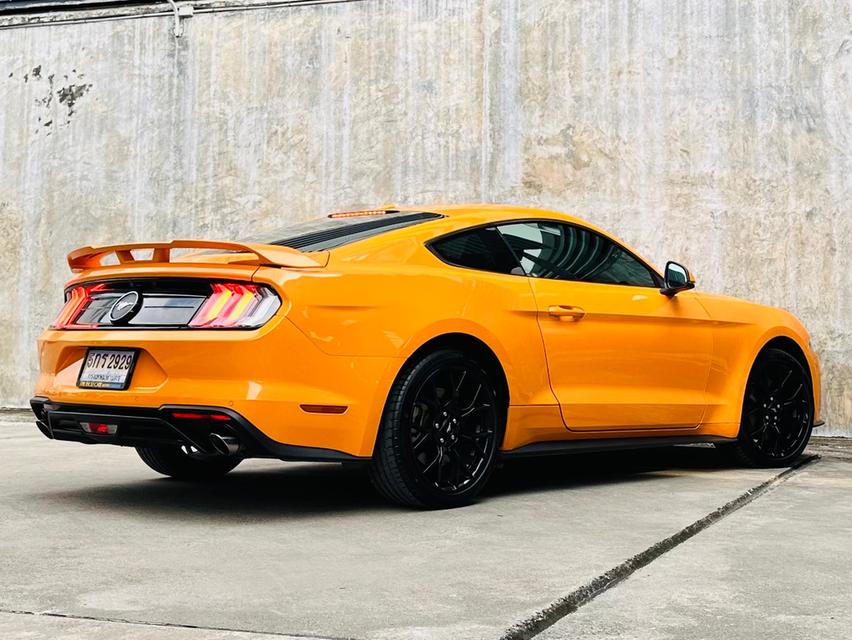 2019 Ford Mustang 2.3L EcoBoost Coupe Performance Pack ไมล์ 40,000 กม. รถศูนย์ 12