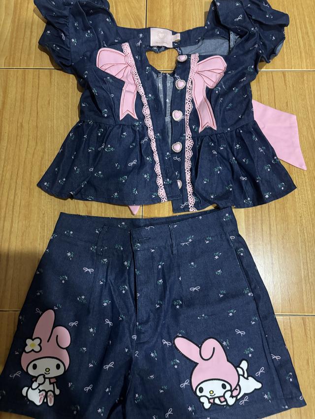 เสื้อผ้ามือหนึ่งมือสอง