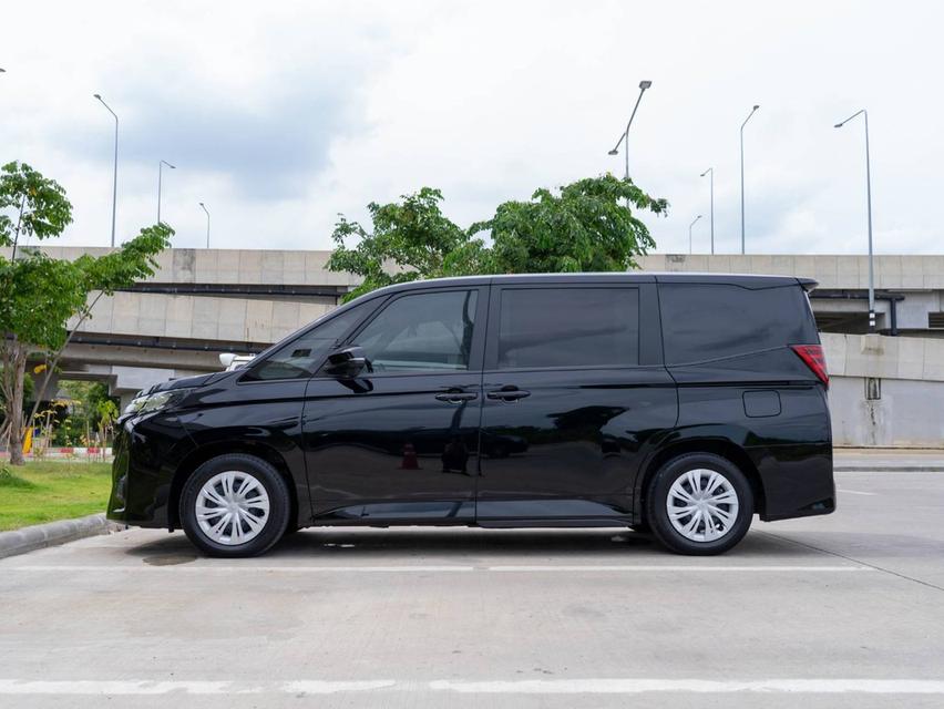 ขายToyota Noah 1.8Hybrid ปี24 2