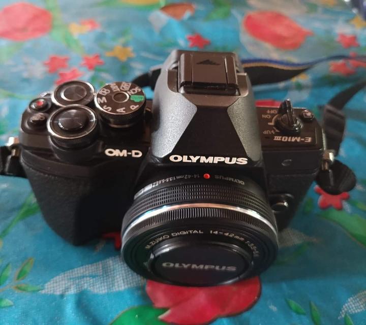 พร้อมส่งกล้อง Olympus omd em 10iii 1