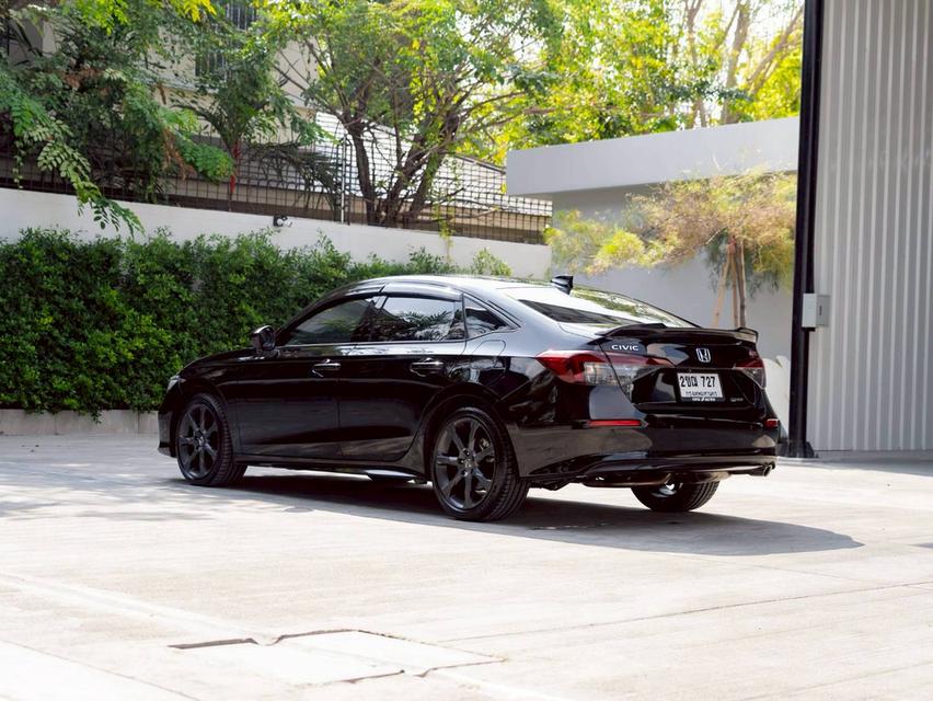 Honda Civic 2.0 e:Hev RS ปี 2025 วารันตีศูนย์เหลือๆ รถสวยเดิม ไม่เคยมีอุบัติเหตุ รูปที่ 8