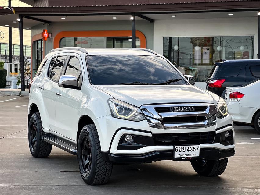 ขาย Isuzu MU-X 3.0Dvd ปี14