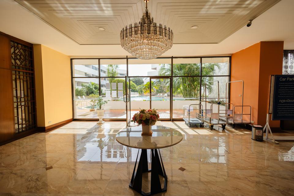 Spacious Sea View Condo in Paradise Condominium, Pattaya 14