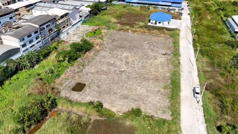 ที่ดิน 4 ไร่ ซอย เทียนทะเล 26 - บางขุนเทียน ทำเลดีมาก เข้าซอยเพียง 400 เมตร 7