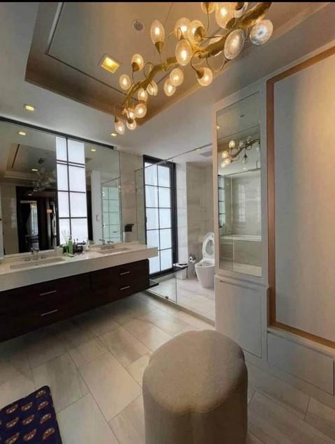 P808 ให้เช่า ขาย ทาวน์โฮม 5 ชั้น โครงการ คเตอร์วอร์ 31 Quarter 31 Luxury Urban Villas ซอยสุขุมวิท 31 ซอยสวัสดี พร้อมเฟอร์นิเจอร์ครบพร้อมเข้าอยู่ 19