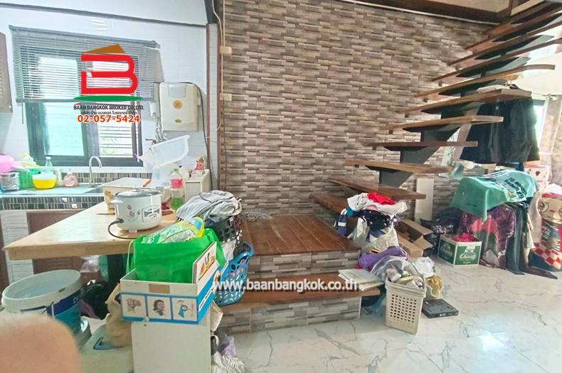 ทาวน์เฮ้าส์ เคหะทุ่งสองห้อง (ใกล้ไอทีสแควร์หลักสี่) เนื้อที่ 21 ตรว. แขวงเคหะทุ่งสองห้อง เขตหลักสี่ 8