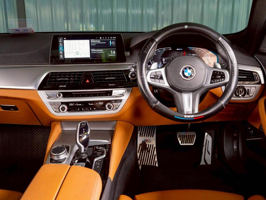 BMW 530e 2.0 M Sport Plug-in Hybrid ปี จด 2020 14