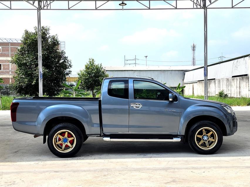 ISUZU D-max Space Cab 2.5Z Hi-lander VGS  8