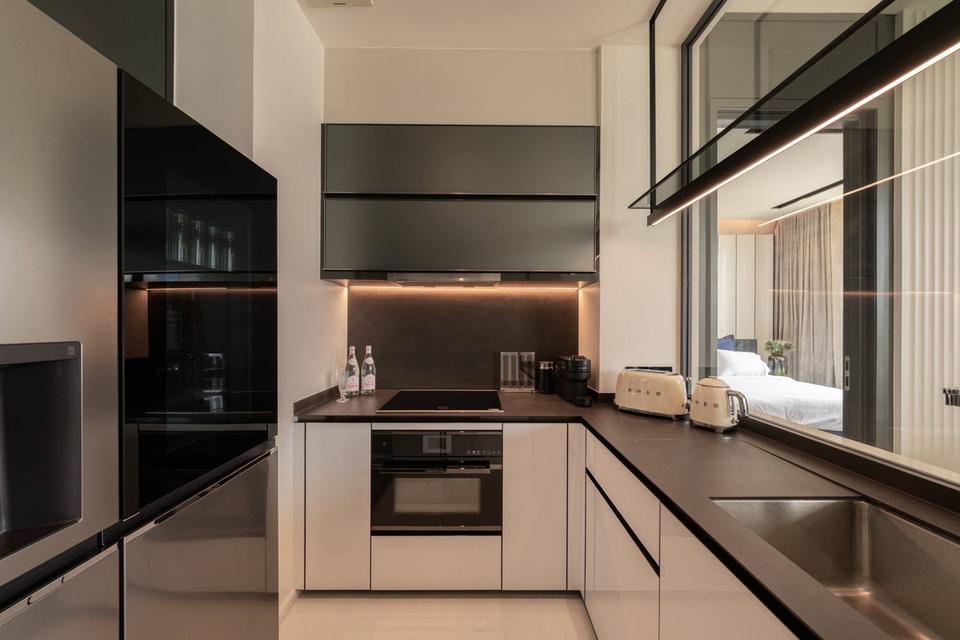 Beautiful unit in Thonglor for Sale or Rent 20