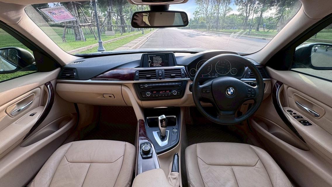 (แจ้งรหัสรถ TPV2742) 🎊 BMW 320i ปี 2014 🎊 รูปที่ 10