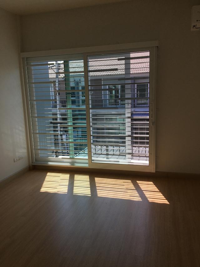 ศุภาลัยเบลล่าวงแหวนลำลูกกาคลอง6 18