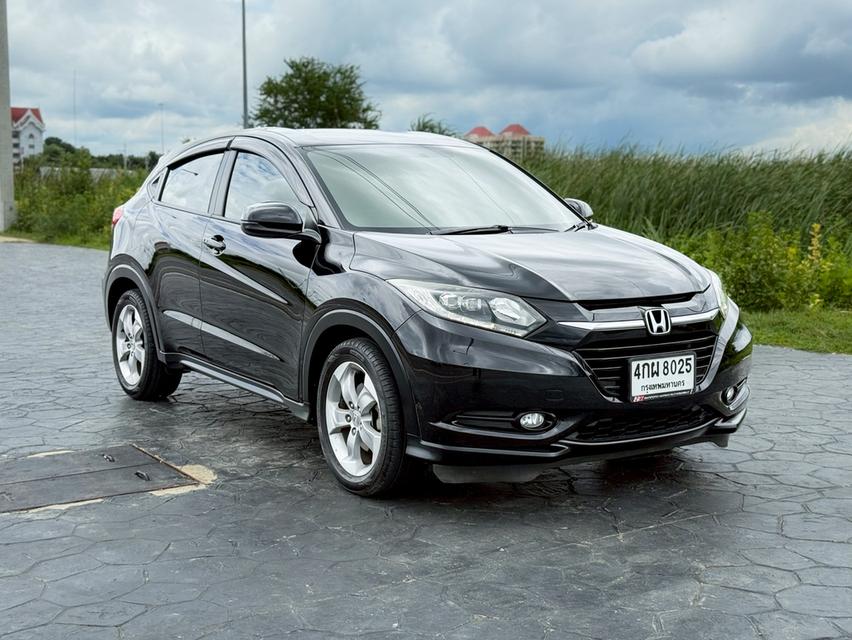 Honda Hrv 1.8 E สีดำ ปี 2015
