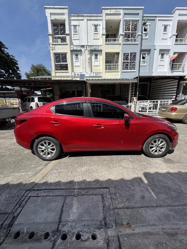 Mazda 2 sky active 2015 เบนซิน 1.3