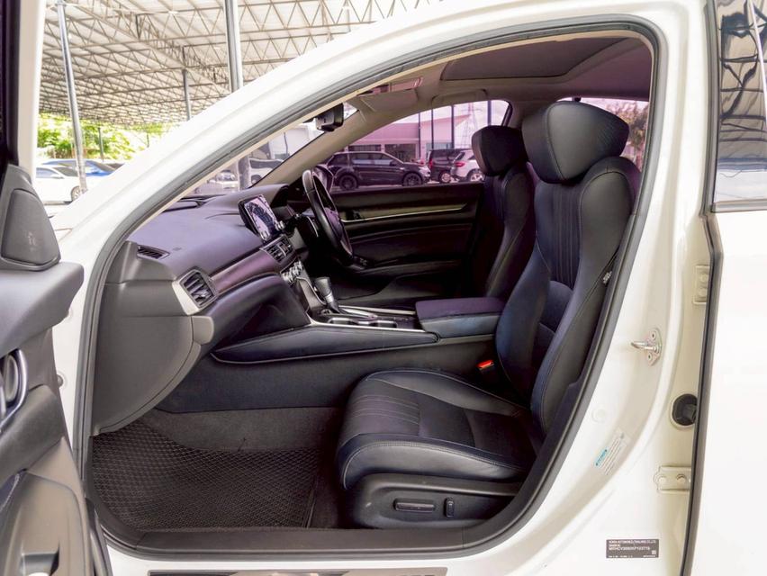 HONDA ACCORD 2.0 HYBRID TECH ปี จด 2021 15