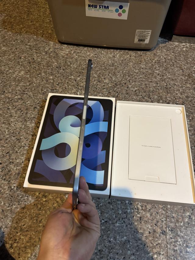 ขายiPadAir4สีหายากSky Blue256กิ๊กสูนTrueมีกล่องอีมี่ตรงไร้รอยตกใช้งานดีถูกๆ 6