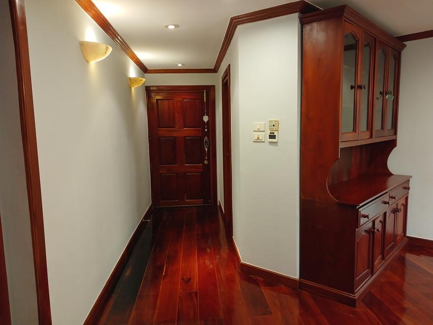 Floraville Condominium 13