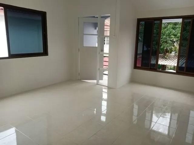 ทาวน์โฮมหลังมุม รีโนเวทใหม่ ทำเลมีนบุรี ใกล้รถไฟฟ้าสายสีชมพู หมู่บ้านสุภาวัลย์ ซอย 11 ถนนหทัยราษฎร์ 6 แขวงบางชัน เขตมีนบ 8