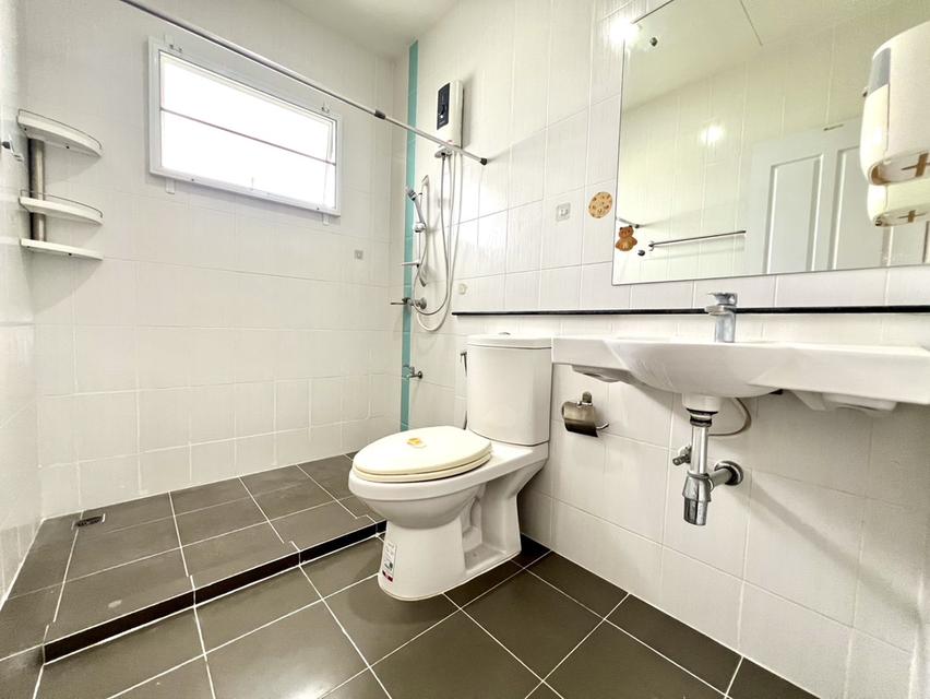 ขายบ้านแฝดสไตล์บ้านเดี่ยวหลังมุม หมู่บ้านเพอร์เฟค พาร์ค ราชพฤกษ์ (Perfect Park Ratchapruek) ทำเลดีติดถนนราชพฤกษ์ 16