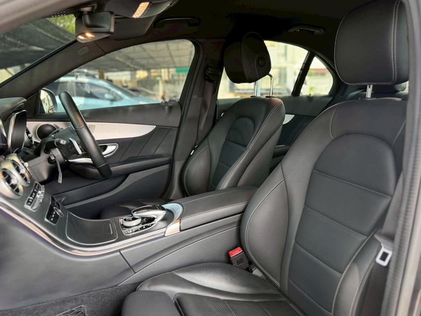 Mercedes Benz C300e AMG Sport ปี 2020 ไมล์ 55,xxx km 18
