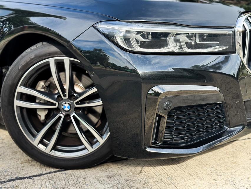 รหัสรถ AVA3003 BMW 730Ld sDrive M Sport LCI ปี 2021 G12 ดีเซลล้วน  7