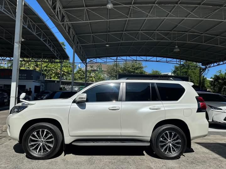 ขาย Toyota Landcruiser Prado 2