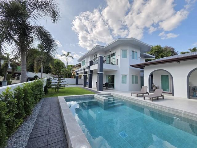 ขายบ้านพูลวิลล่า 2 ชั้น ขายบ้านพร้อมเฟอร์นิเจอร์และ เครื่องใช้ไฟฟ้าทั้งหมด หมู่บ้านกรีนฟิลวิลล่า เขาน้อย พัทยา 2