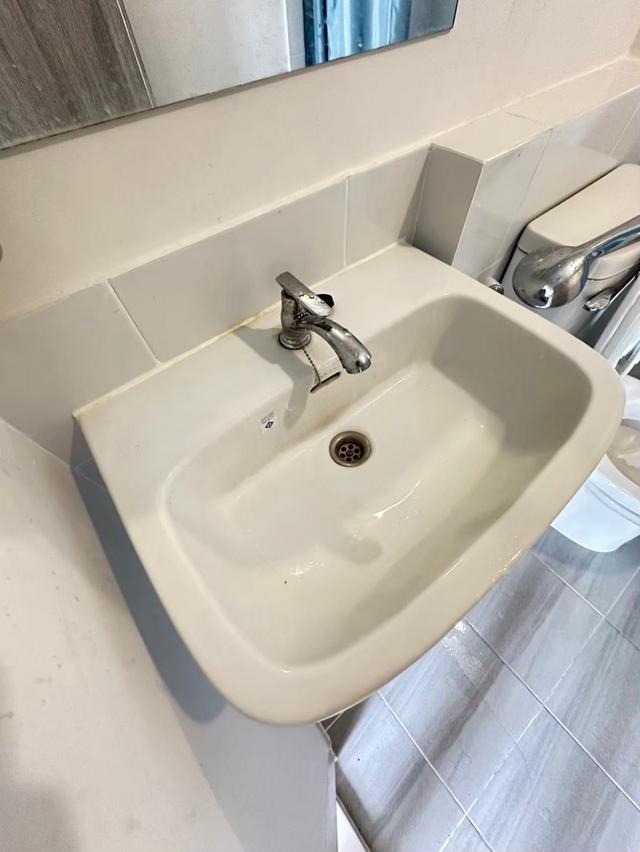 ให้เช่าคอนโดรายเดือน เดือนละ 5,000 บาท จ่ายล่วงหน้า 1 เดือน ทำสัญญา 6 เดือน 3