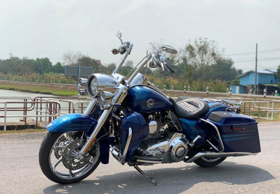 ขายด่วน Harley Davidson Road King CVO ปี 13 2