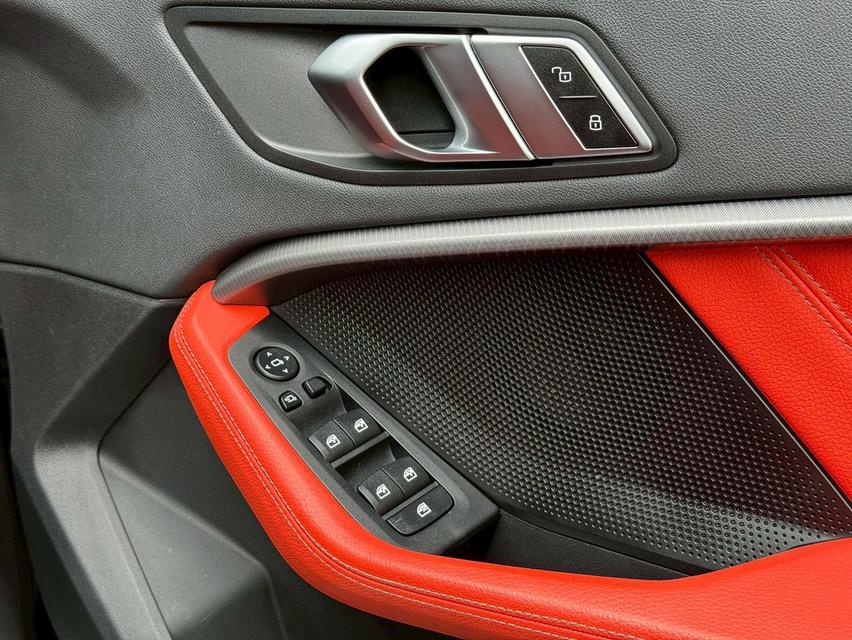 ขายBMW 220iMsport ปี21 8