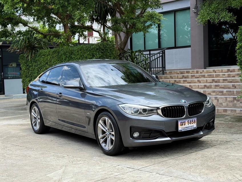 2017 BMW 320D GT SPORTLINE รถมือเดียวออกป้ายแดง รถวิ่งน้อย เข้าศูนย์ทุกระยะ ไม่เคยมีอุบัติเหตุครับ