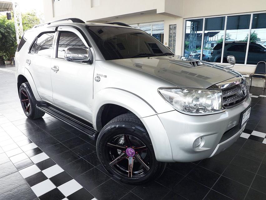 TOYOTA FORTUNER 3.0V AUTO 4WD ดีเซล ปี 2009 รหัส KCY3099